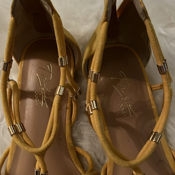 Sandals - Picture 2 of 5